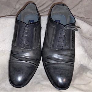 Men’s Gray Oxfords